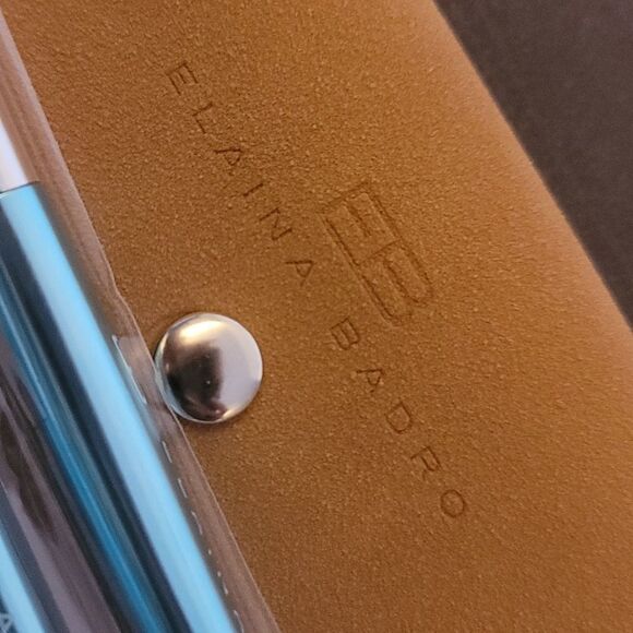 NEW! Elaina Badro Babyblues Set of Makeup Brushes - Picture 2 of 4